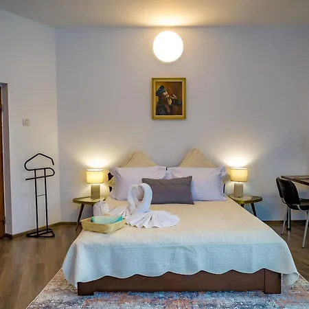 Casafina Serviced 3*