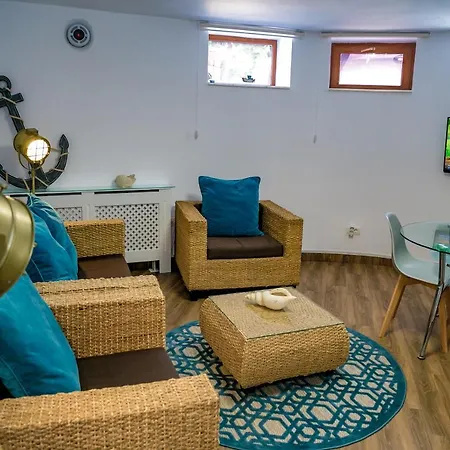 Aparthotel Casafina Serviced *