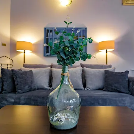 Casafina Serviced 3*