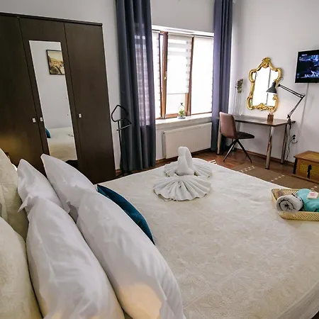 Ξενοδοχείο με διαμερίσματα Casafina Serviced 4*