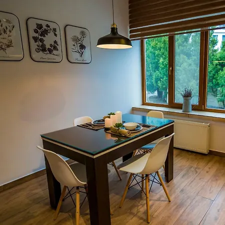 Casafina Serviced Hotel apartamentowy 4*